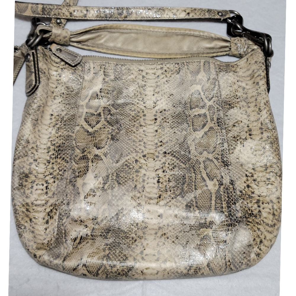 Authentic Coach Kristin Python Embossed Leather Hobo - Picture 8 of 15